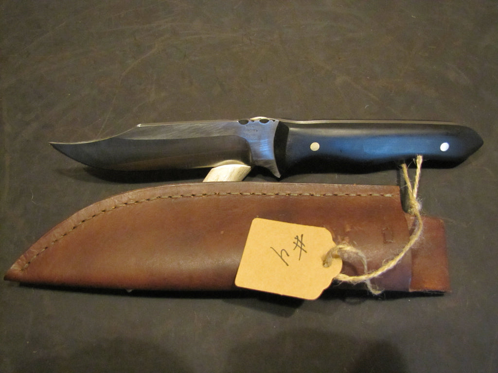 The Hawk "Bowie style hunter"