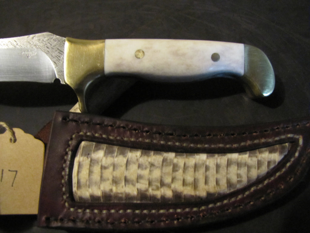 The Grizzly Claw "Trailing-Point Hunter"