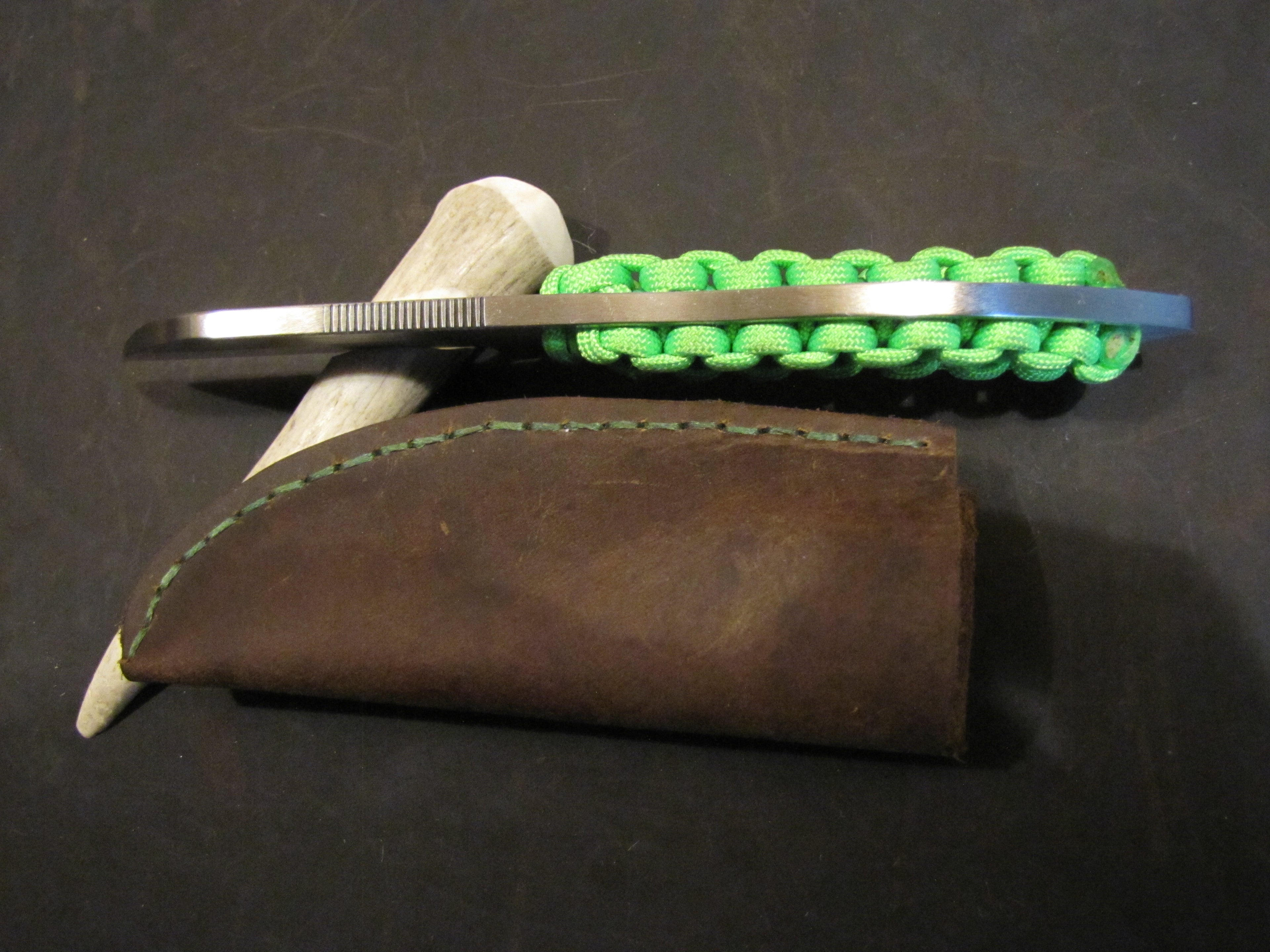 Sheep's-Foot Scout "EDC Para-cord Knife"
