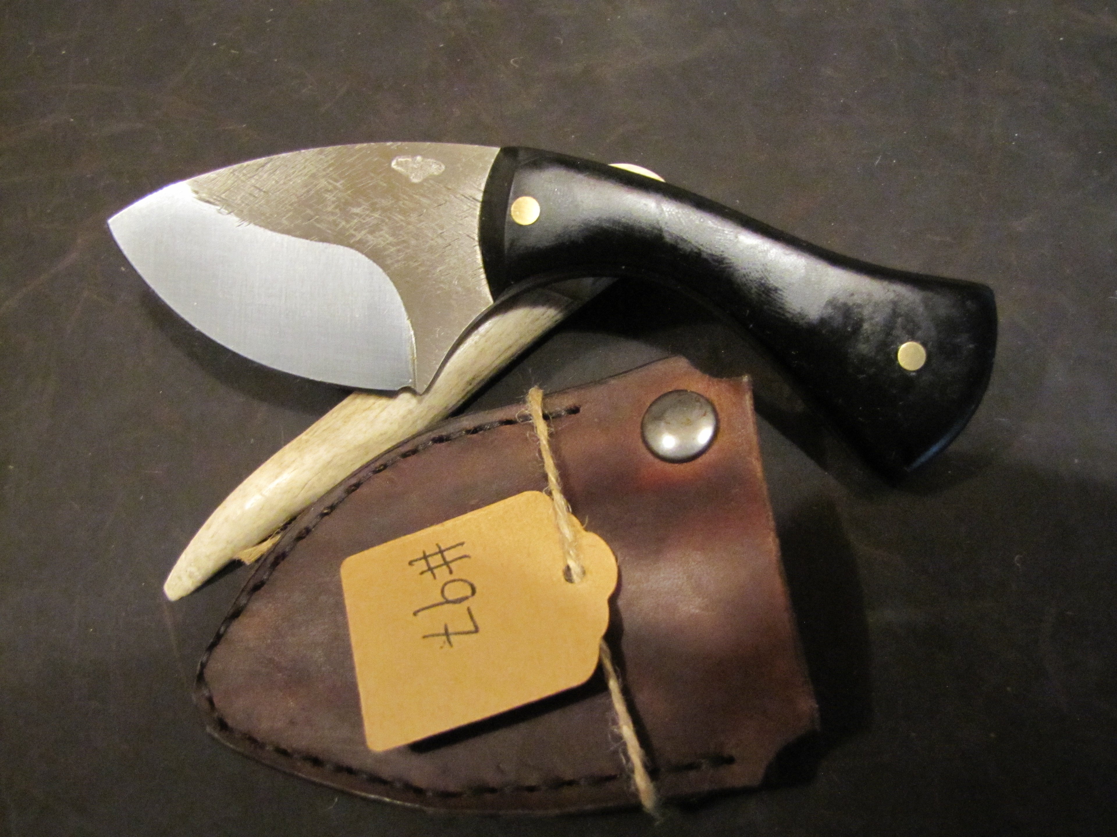 THE DOGBONE "big belly skinner"